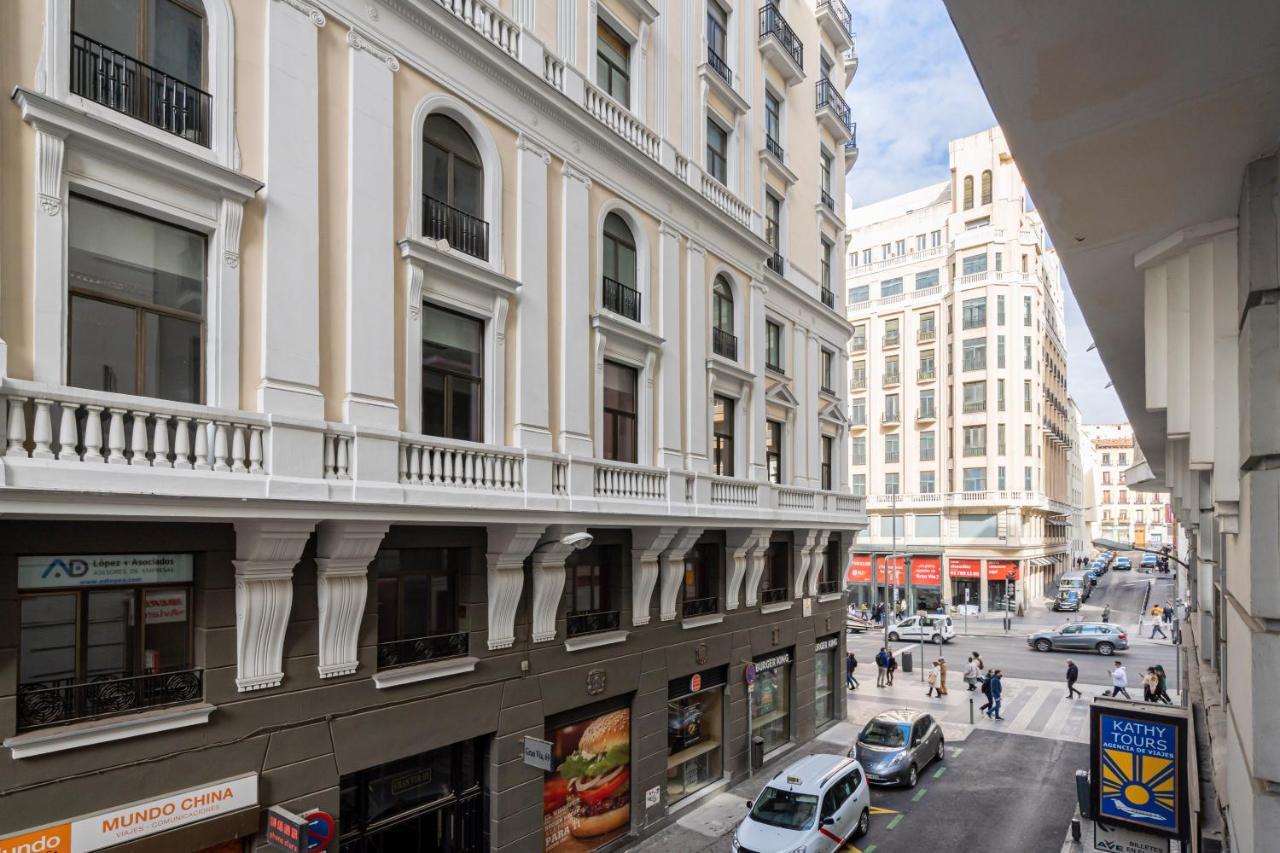 Room Plaza Espana Madrid Exteriör bild